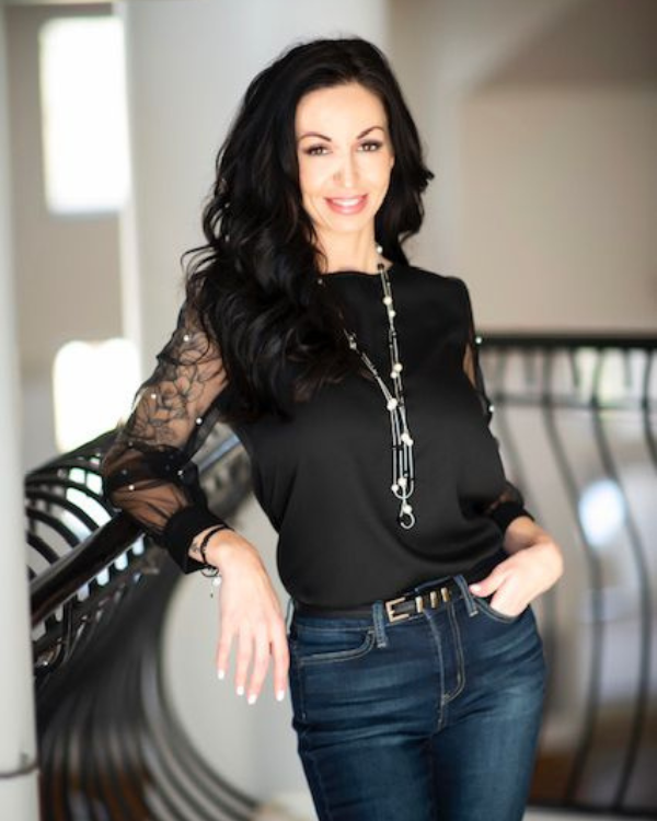 Erika Taylor